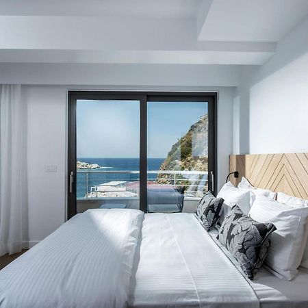 Made By The Sea Villa 4 Ligaria  Ngoại thất bức ảnh