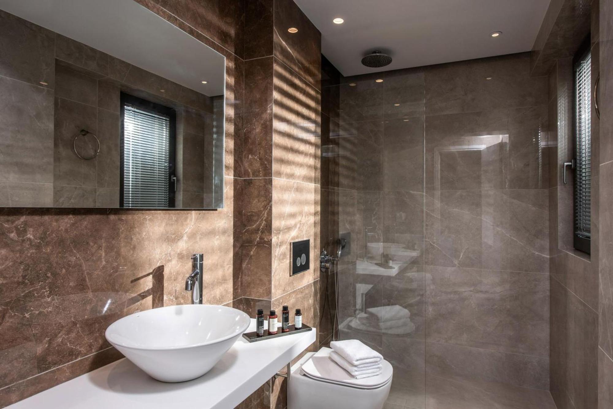 Made By The Sea Villa 4 Ligaria  Ngoại thất bức ảnh
